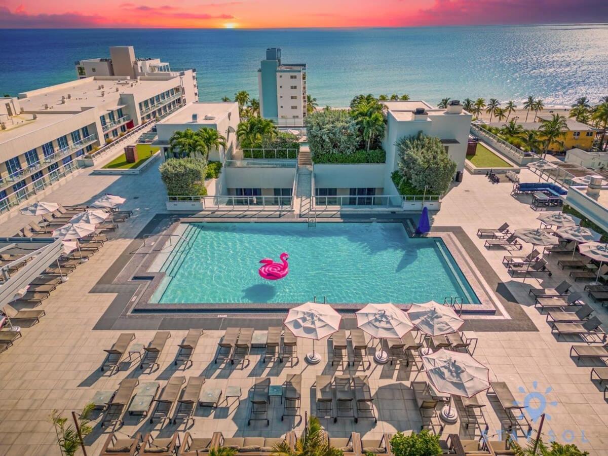 Rooftop Pool - Hollywood Beach Boardwalk Dış mekan fotoğraf