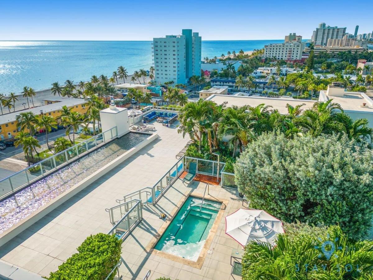 Rooftop Pool - Hollywood Beach Boardwalk Daire Dış mekan fotoğraf