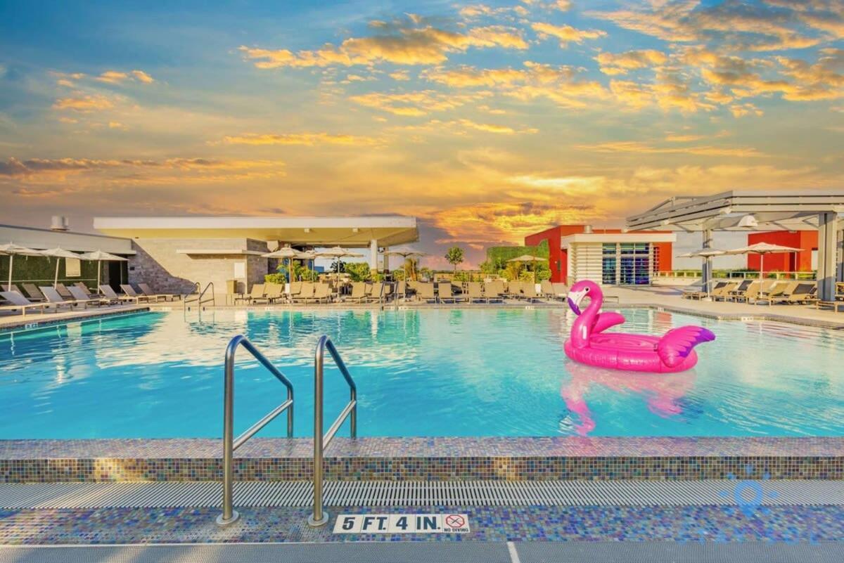 Rooftop Pool - Hollywood Beach Boardwalk Daire Dış mekan fotoğraf